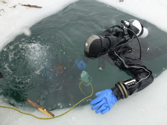 Divers with KUBI